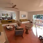 Penina Golf - De Luxe Em Alvor No Algarve